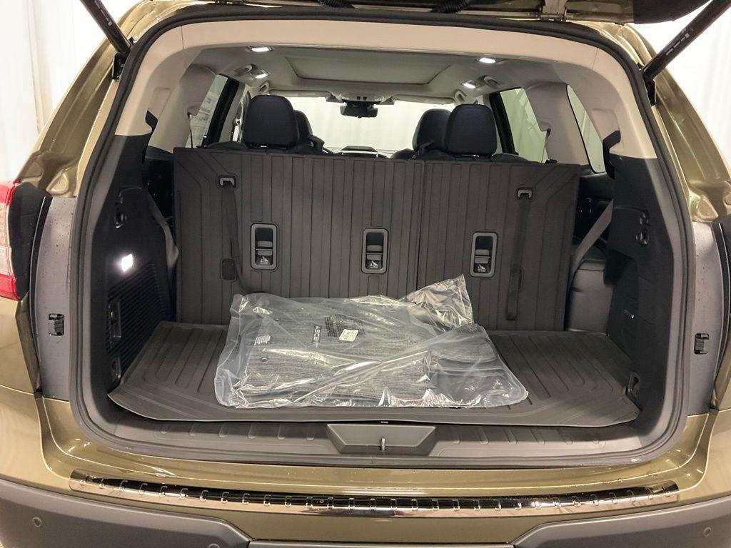 new 2025 Subaru Ascent car, priced at $54,101