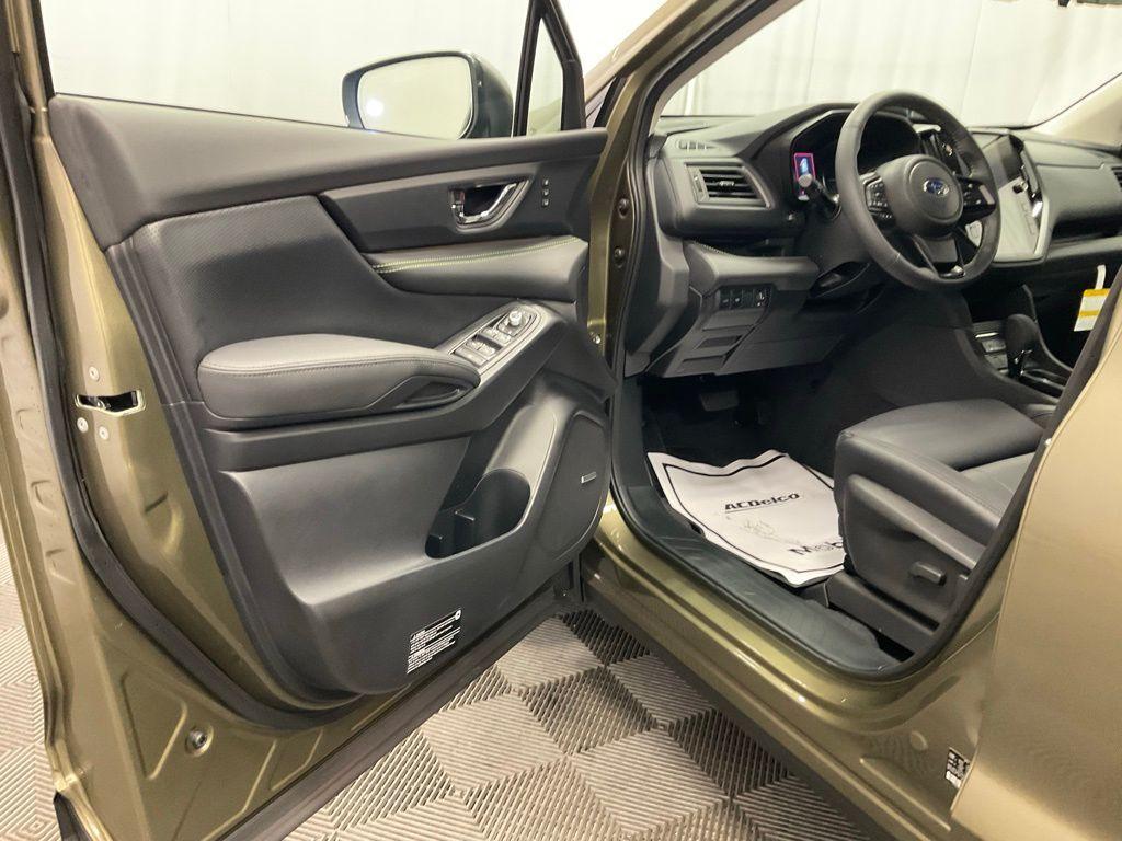 new 2025 Subaru Ascent car, priced at $54,101