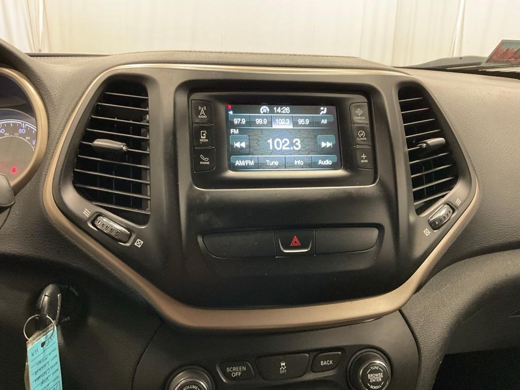 used 2015 Jeep Cherokee car, priced at $4,000