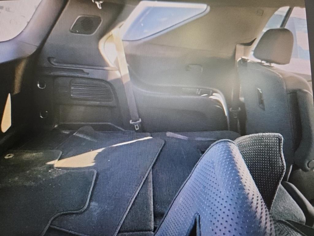 used 2024 Chevrolet Traverse car, priced at $36,998