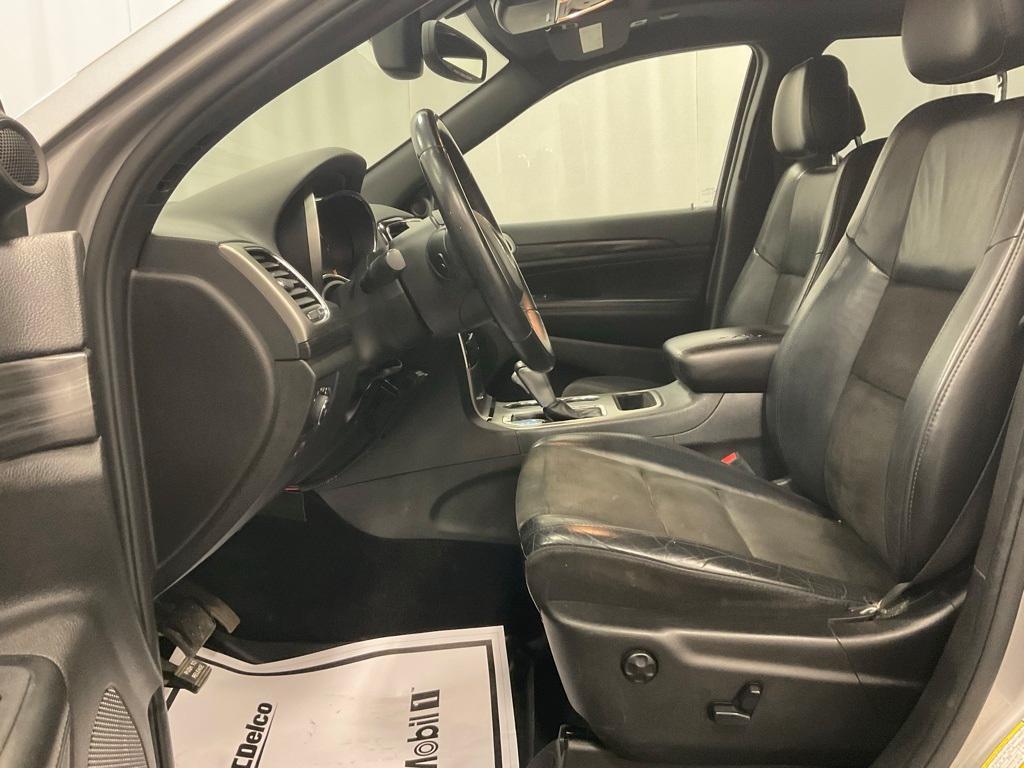 used 2019 Jeep Grand Cherokee car, priced at $15,000