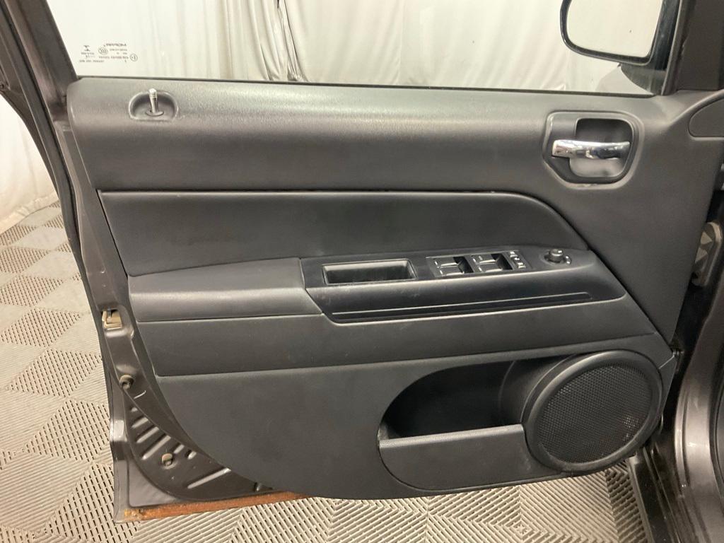 used 2014 Jeep Compass car, priced at $7,841