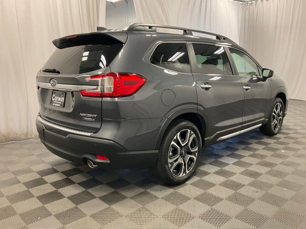 new 2025 Subaru Ascent car, priced at $53,901