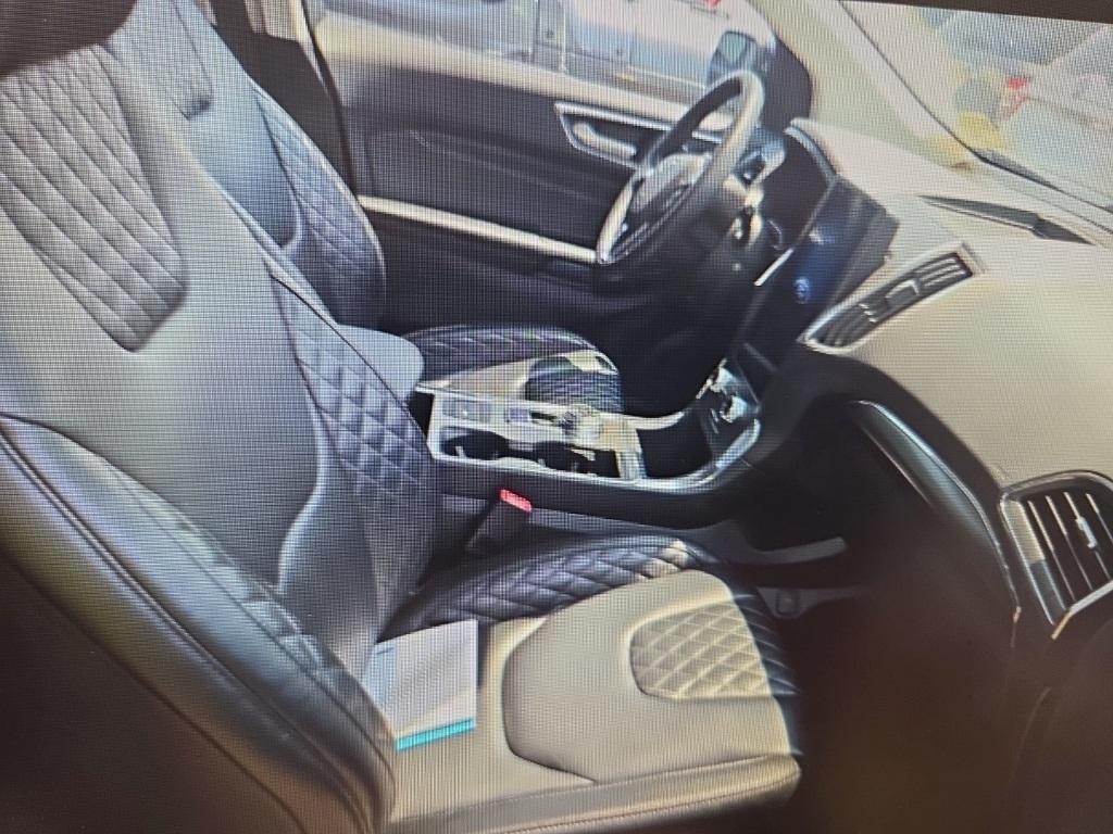 used 2024 Ford Edge car, priced at $28,998