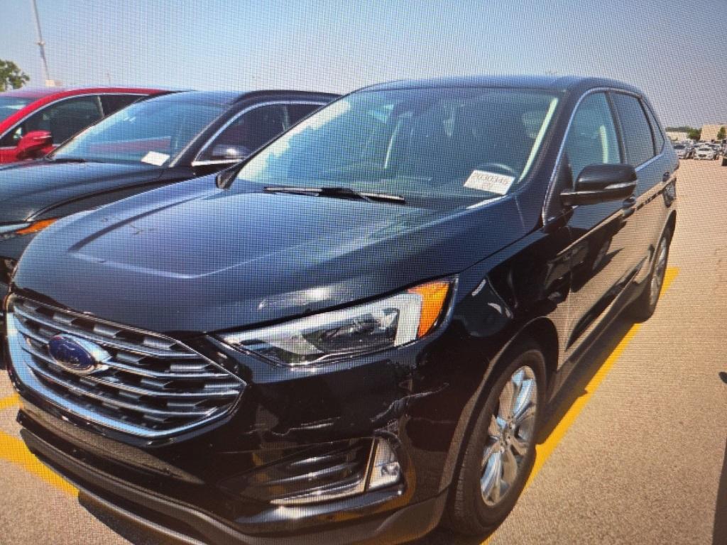 used 2024 Ford Edge car, priced at $28,998