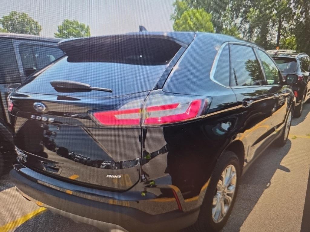 used 2024 Ford Edge car, priced at $28,998