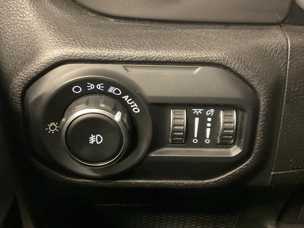 used 2019 Jeep Wrangler Unlimited car, priced at $26,498