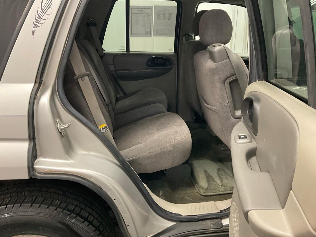 used 2004 Chevrolet TrailBlazer car, priced at $3,998