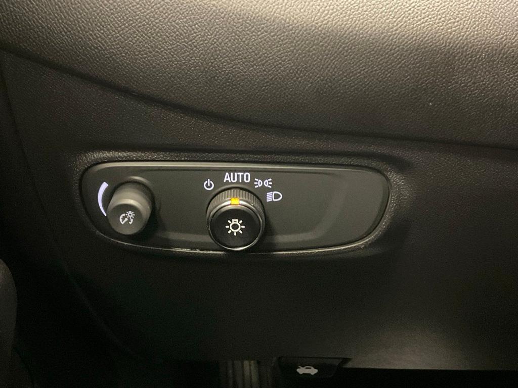 used 2022 Chevrolet Equinox car, priced at $20,997