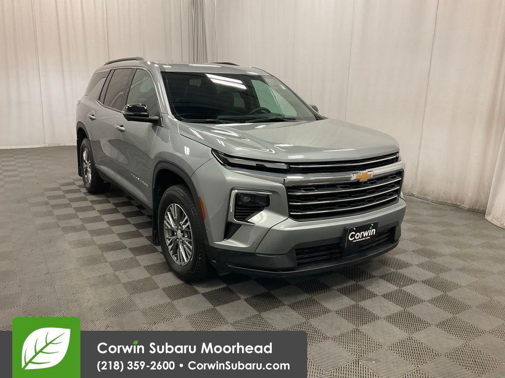 used 2024 Chevrolet Traverse car, priced at $35,997