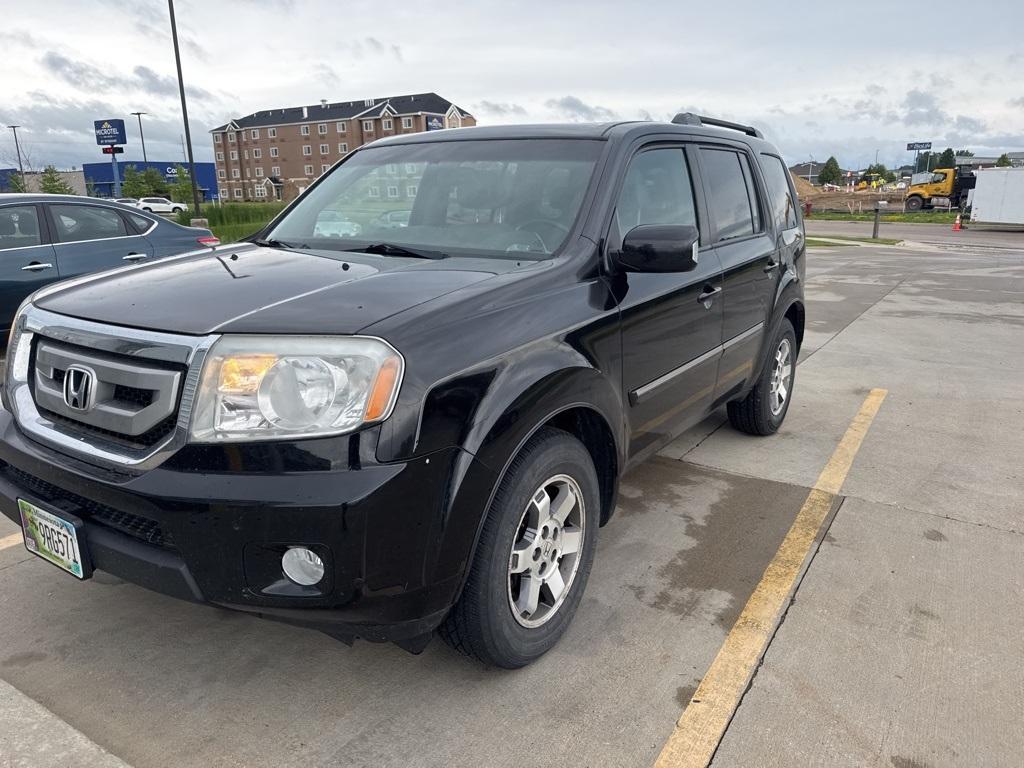 used 2011 Honda Pilot car, priced at $8,833