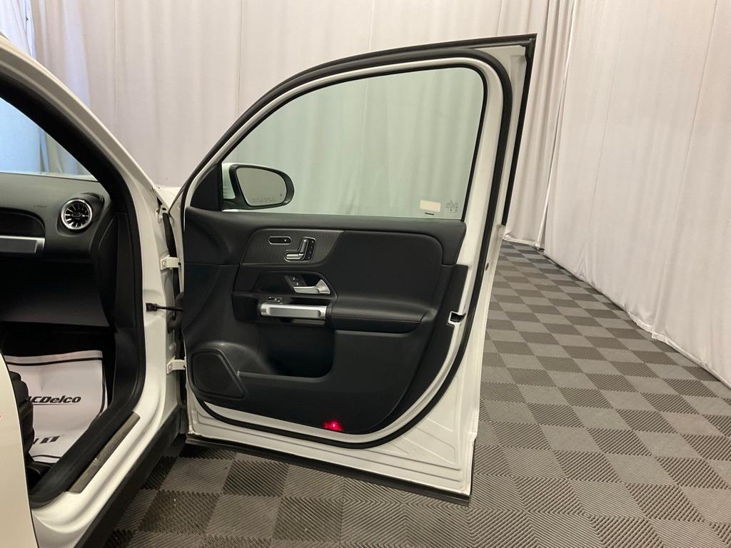 used 2023 Mercedes-Benz GLB 250 car, priced at $29,968
