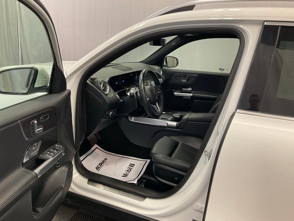 used 2023 Mercedes-Benz GLB 250 car, priced at $29,968