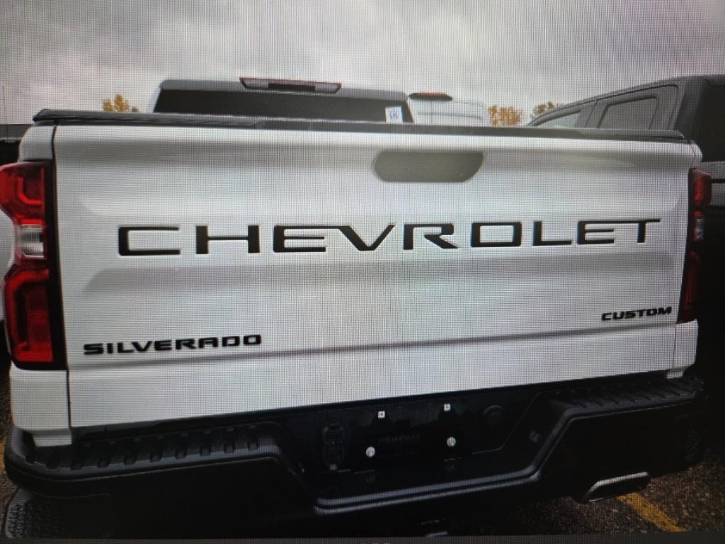 used 2021 Chevrolet Silverado 1500 car, priced at $32,998