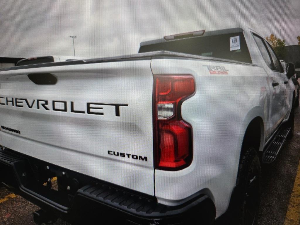 used 2021 Chevrolet Silverado 1500 car, priced at $32,998