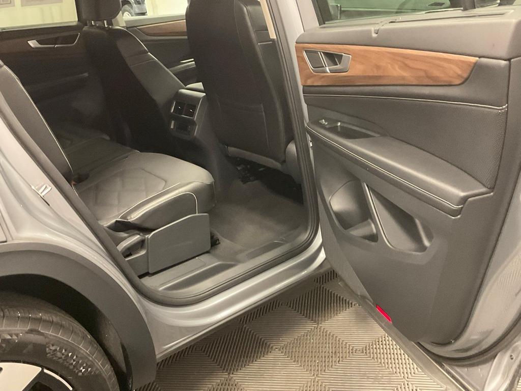 used 2024 Volkswagen Atlas car, priced at $31,843