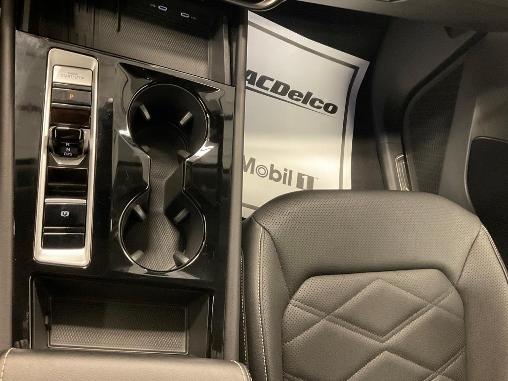 used 2025 Volkswagen Atlas car, priced at $31,633