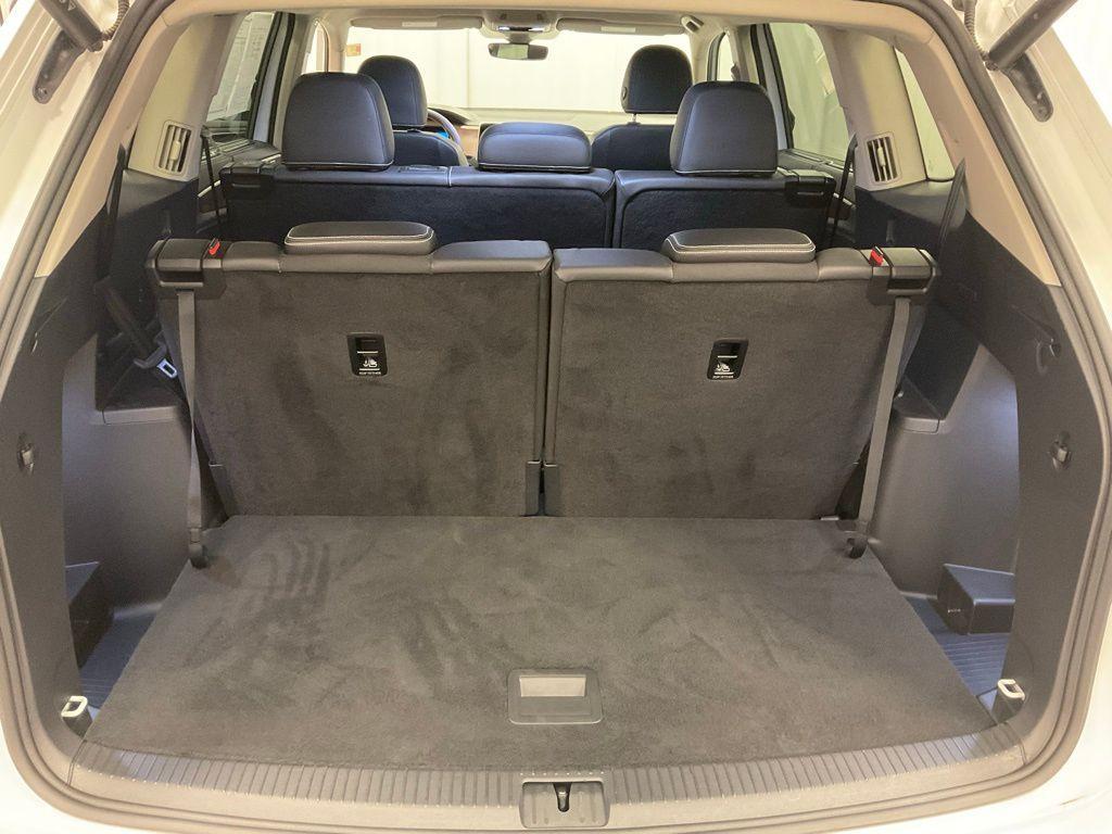 used 2025 Volkswagen Atlas car, priced at $29,477