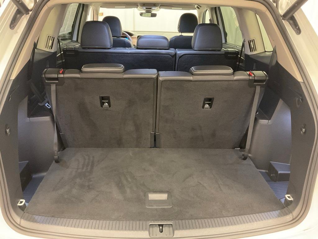 used 2025 Volkswagen Atlas car, priced at $31,633