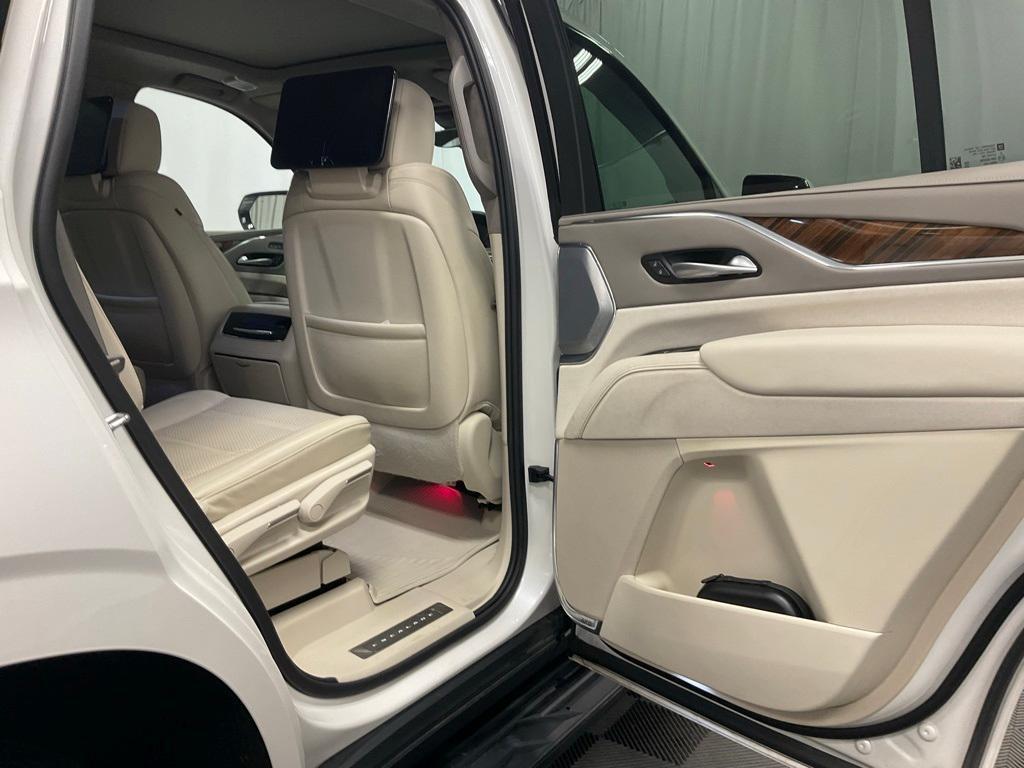 used 2024 Cadillac Escalade car, priced at $86,989