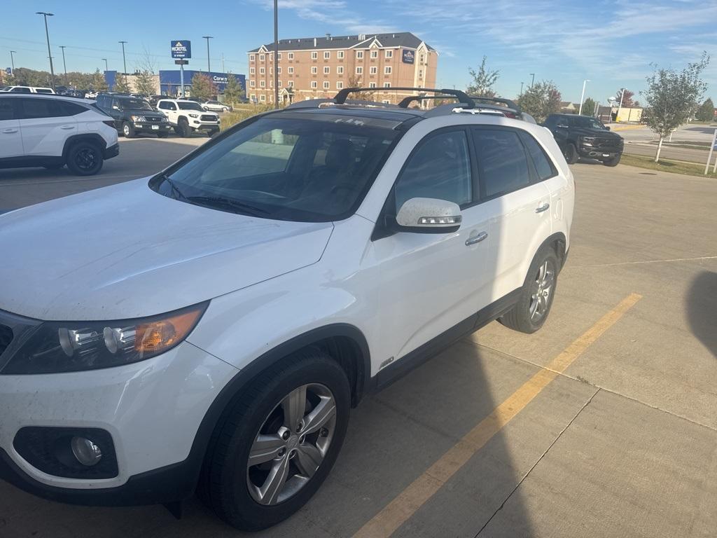 used 2013 Kia Sorento car, priced at $5,000
