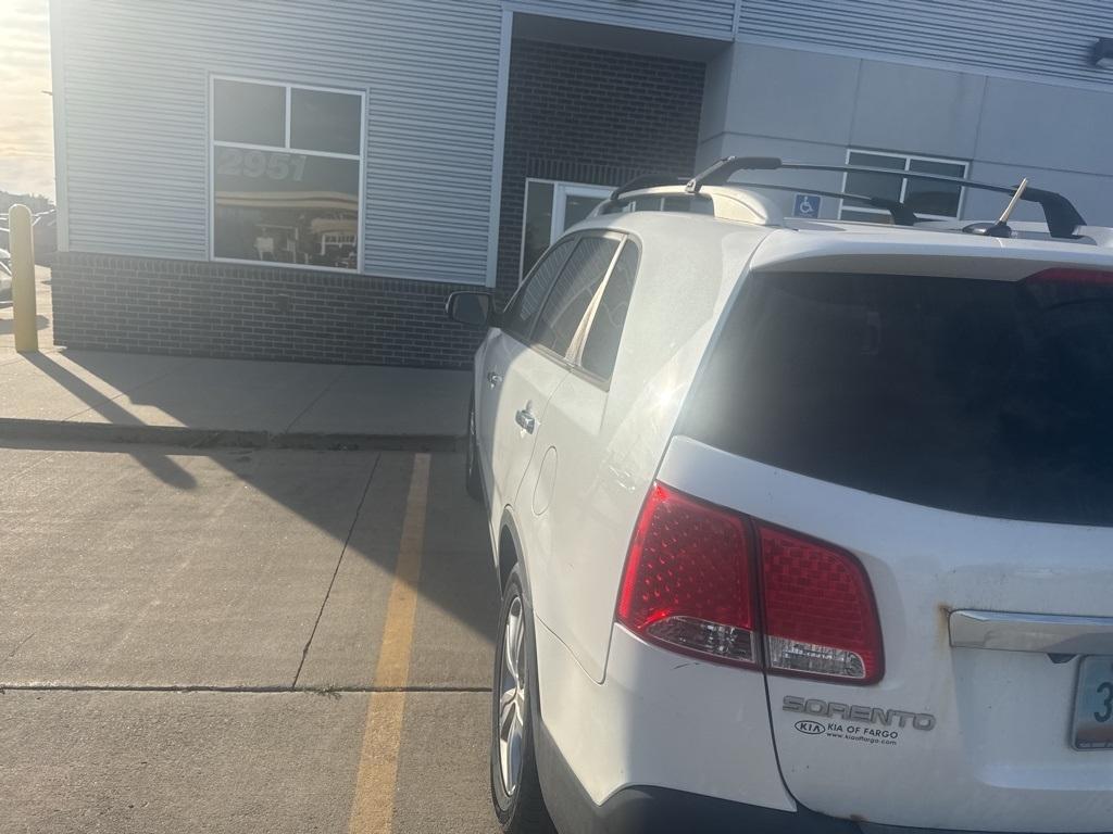 used 2013 Kia Sorento car, priced at $5,000