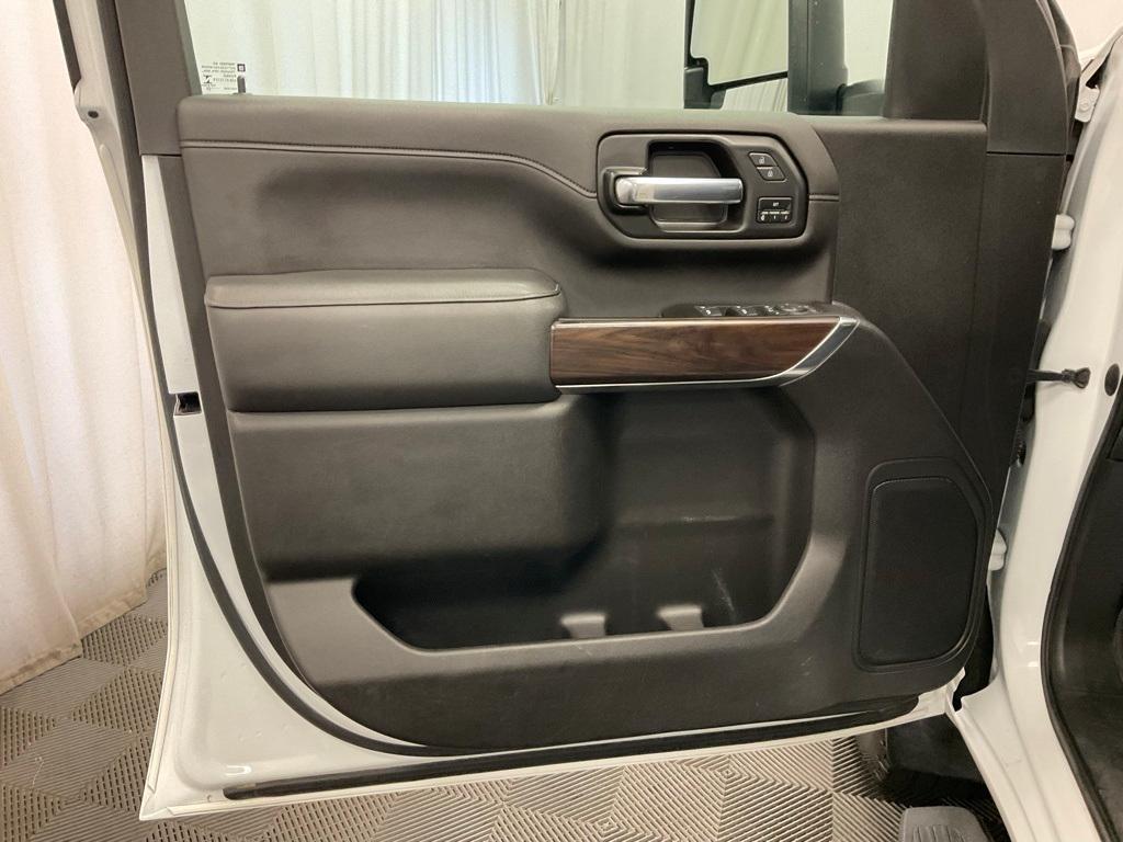used 2022 GMC Sierra 2500 car, priced at $46,500