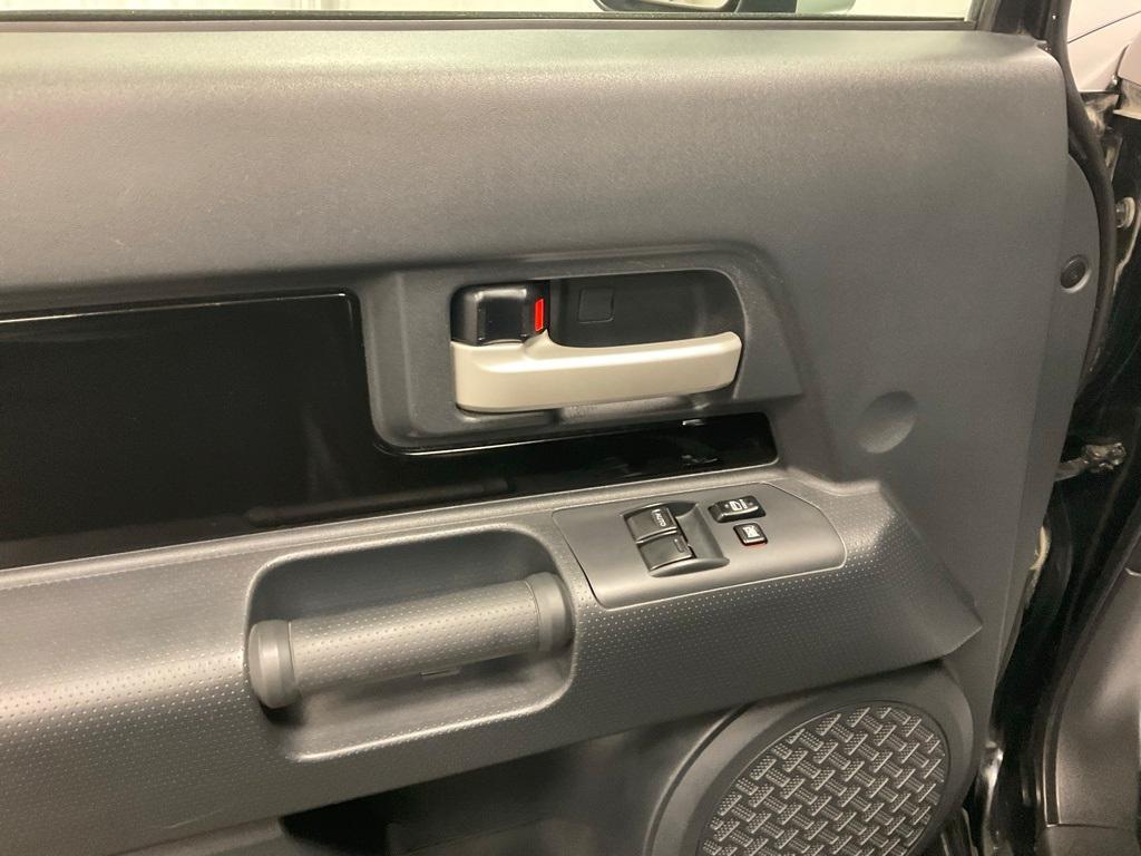 used 2011 Toyota FJ Cruiser car, priced at $20,997