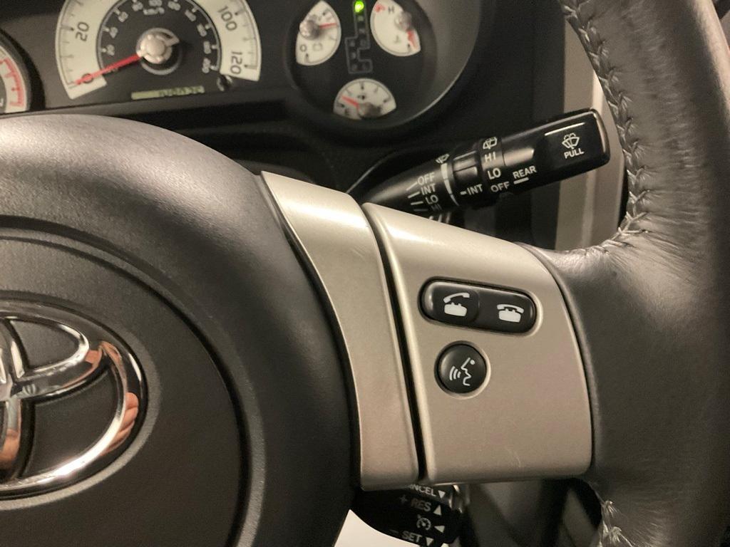 used 2011 Toyota FJ Cruiser car, priced at $20,997