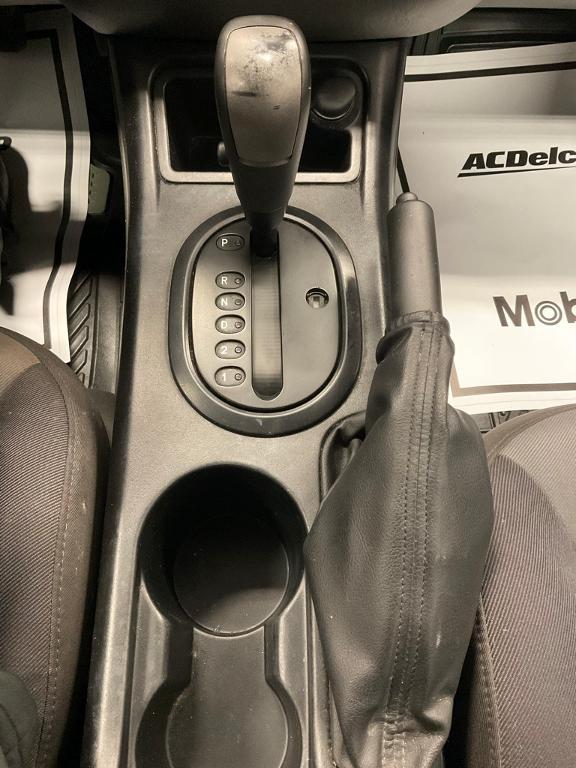 used 2005 Ford Escape car, priced at $3,000