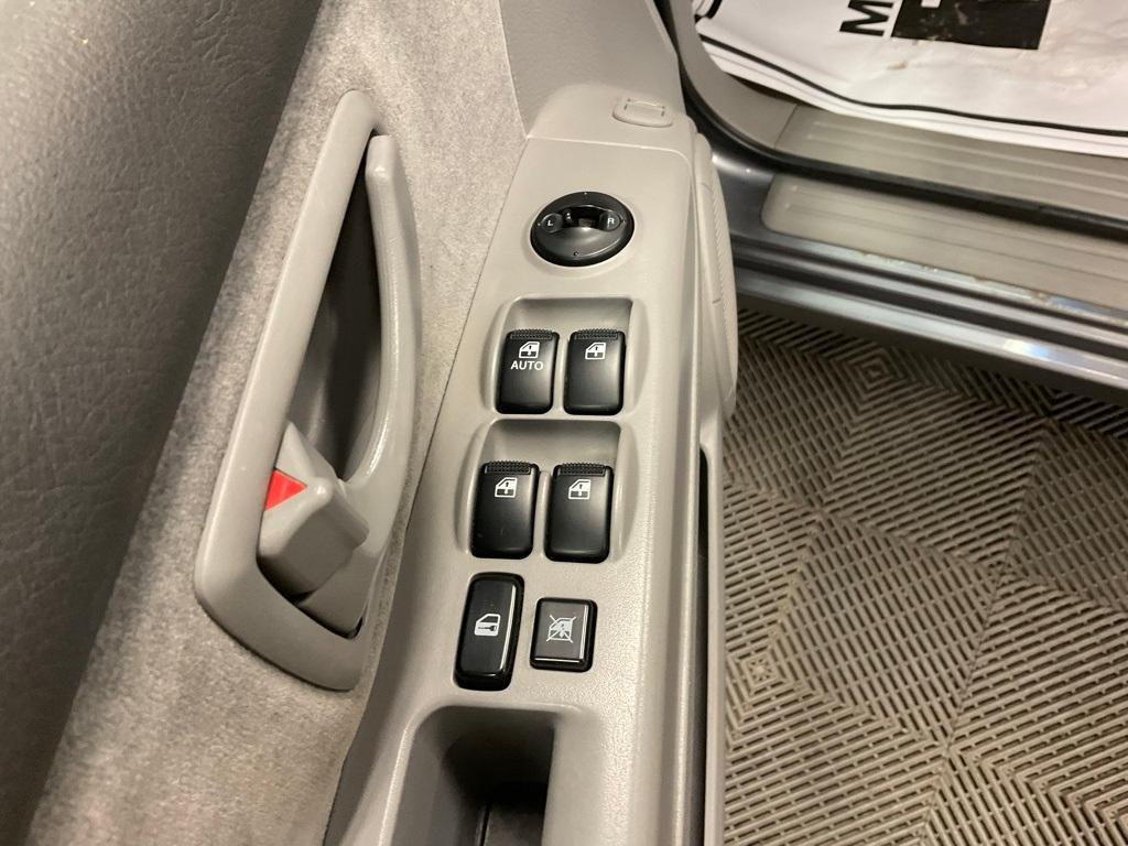 used 2006 Kia Sorento car, priced at $5,247