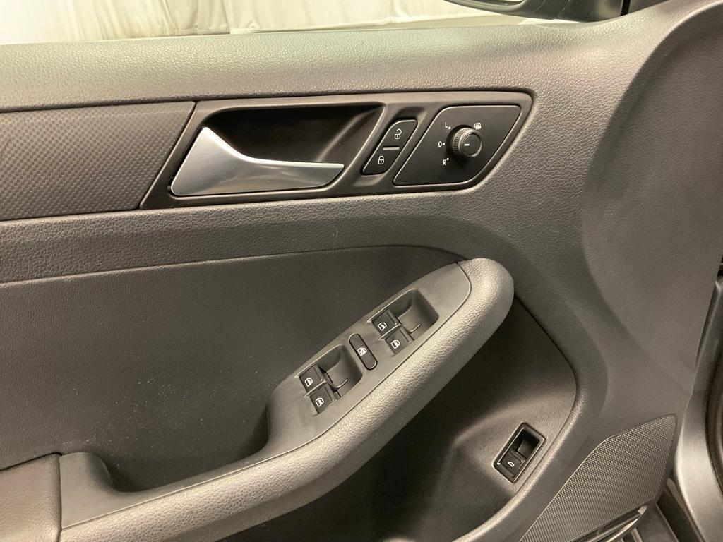 used 2016 Volkswagen Jetta car, priced at $10,000