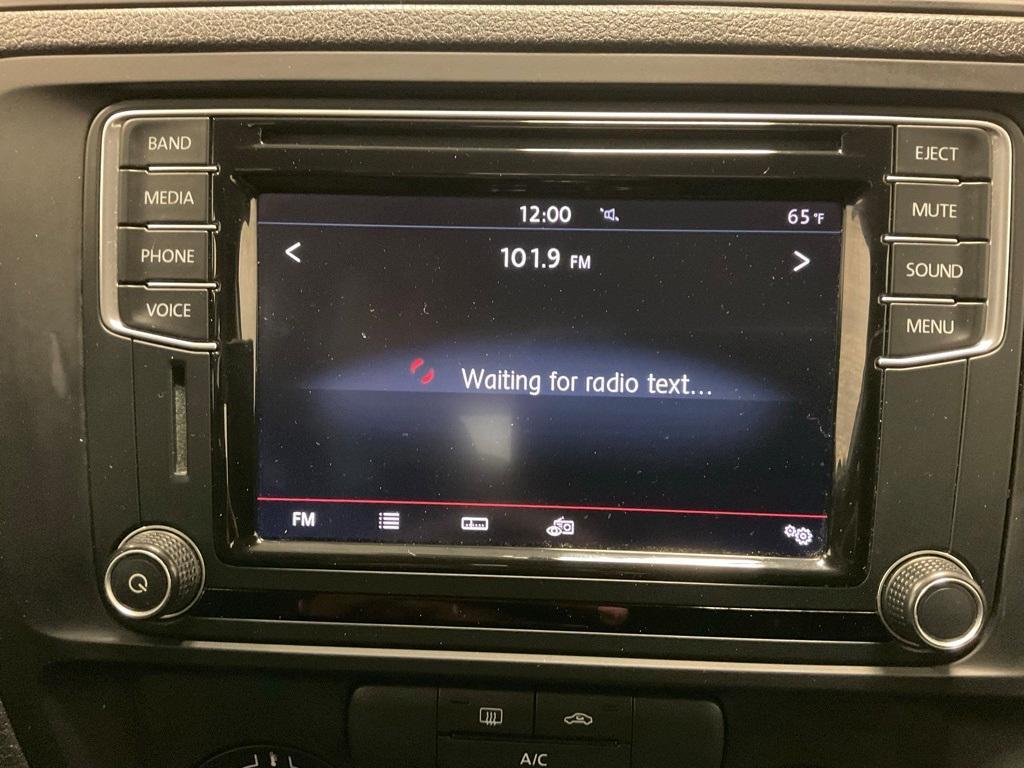 used 2016 Volkswagen Jetta car, priced at $10,000