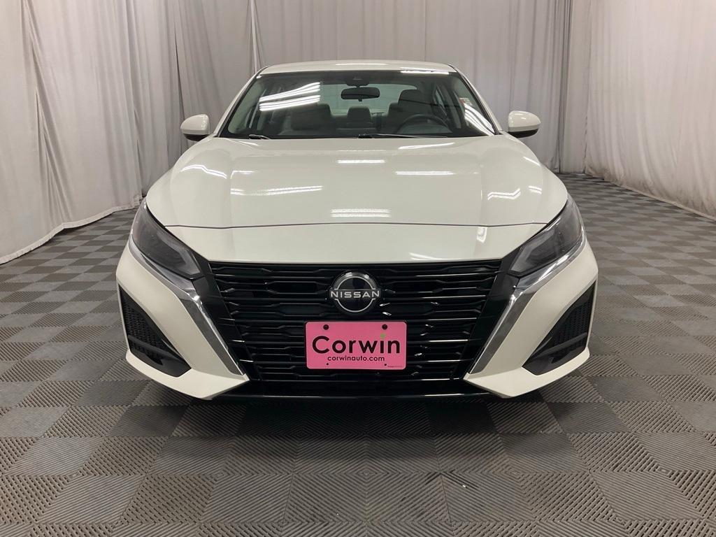 used 2023 Nissan Altima car, priced at $20,000