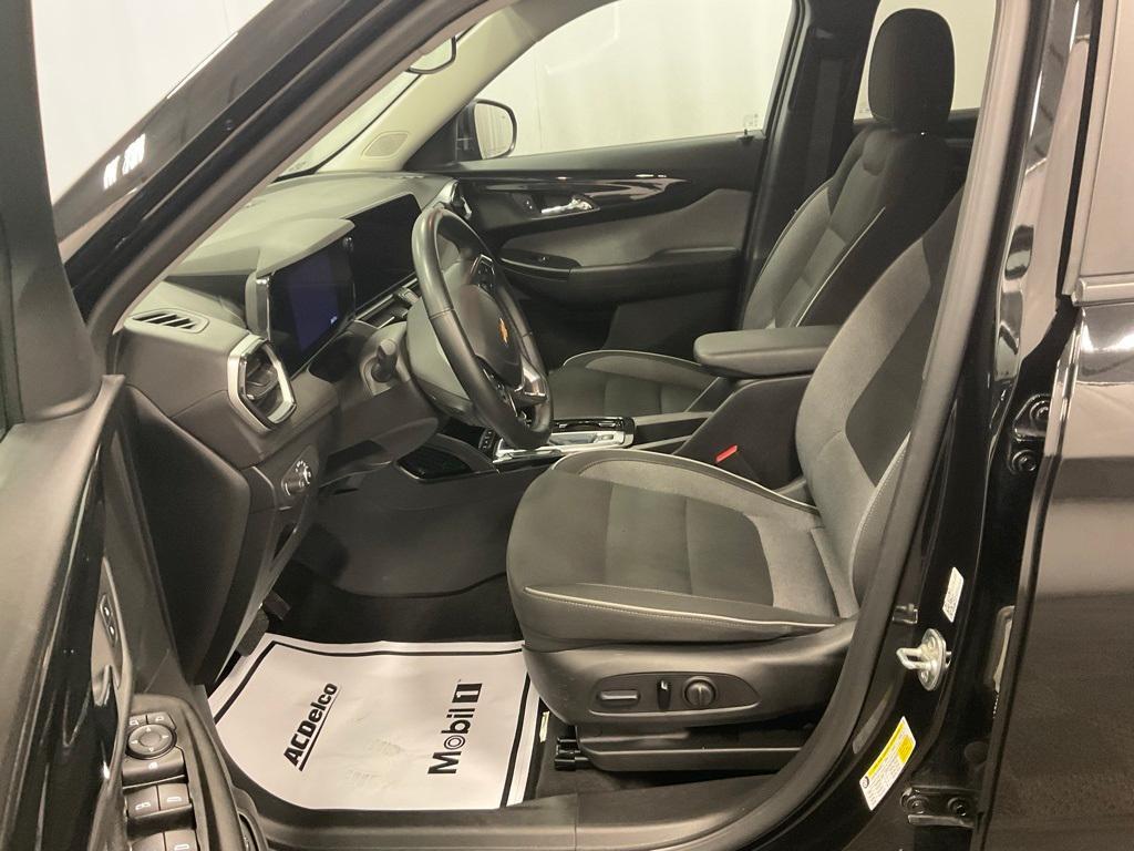 used 2024 Chevrolet TrailBlazer car, priced at $20,998