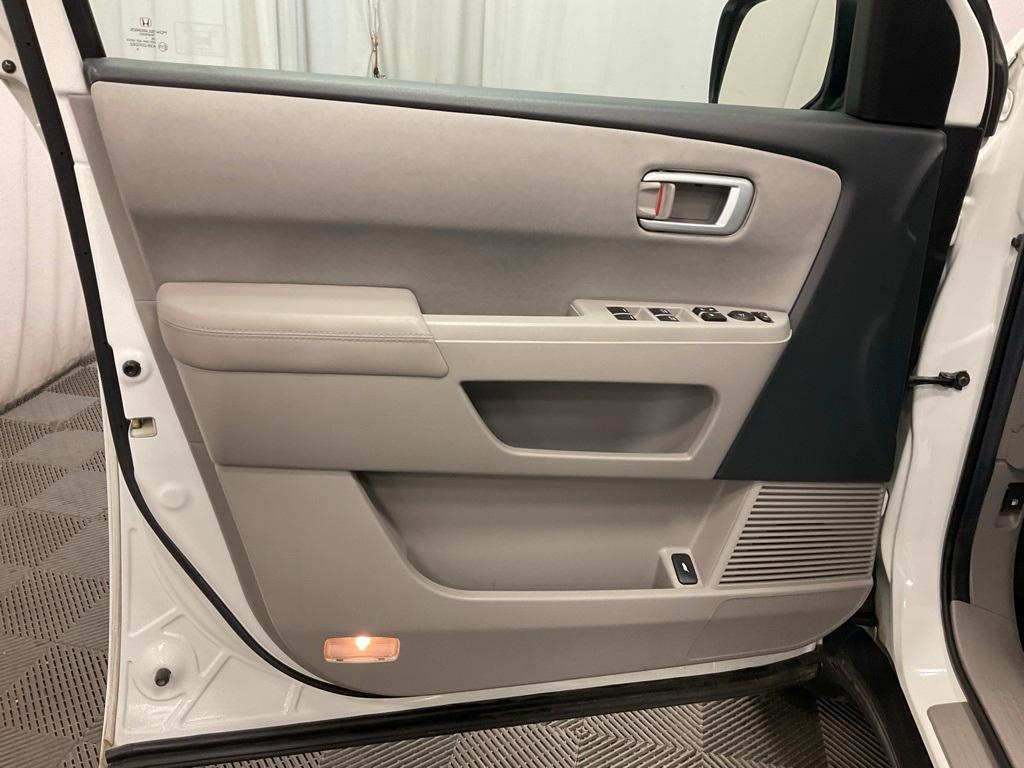 used 2012 Honda Pilot car, priced at $5,000