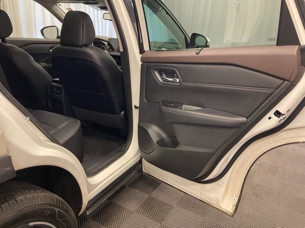 used 2023 Nissan Rogue car, priced at $25,959