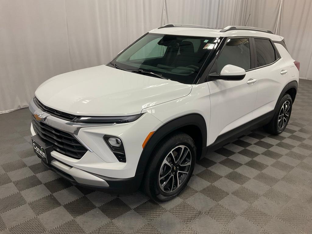 used 2024 Chevrolet TrailBlazer car, priced at $21,465