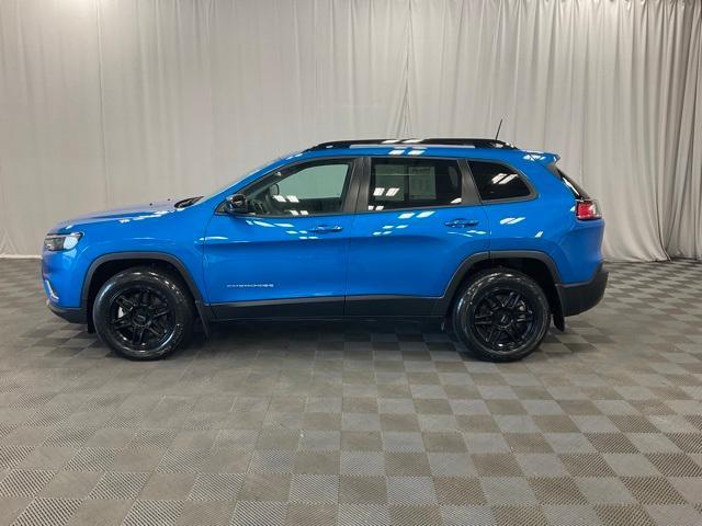 used 2022 Jeep Cherokee car, priced at $27,456