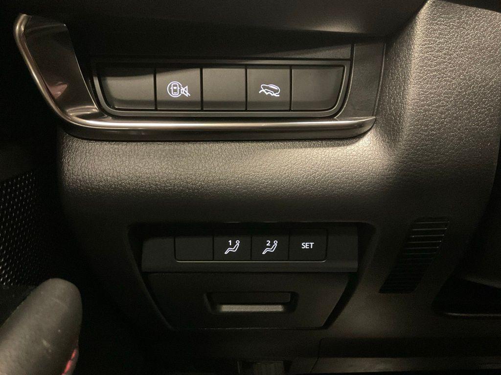 used 2024 Mazda CX-30 car, priced at $24,998