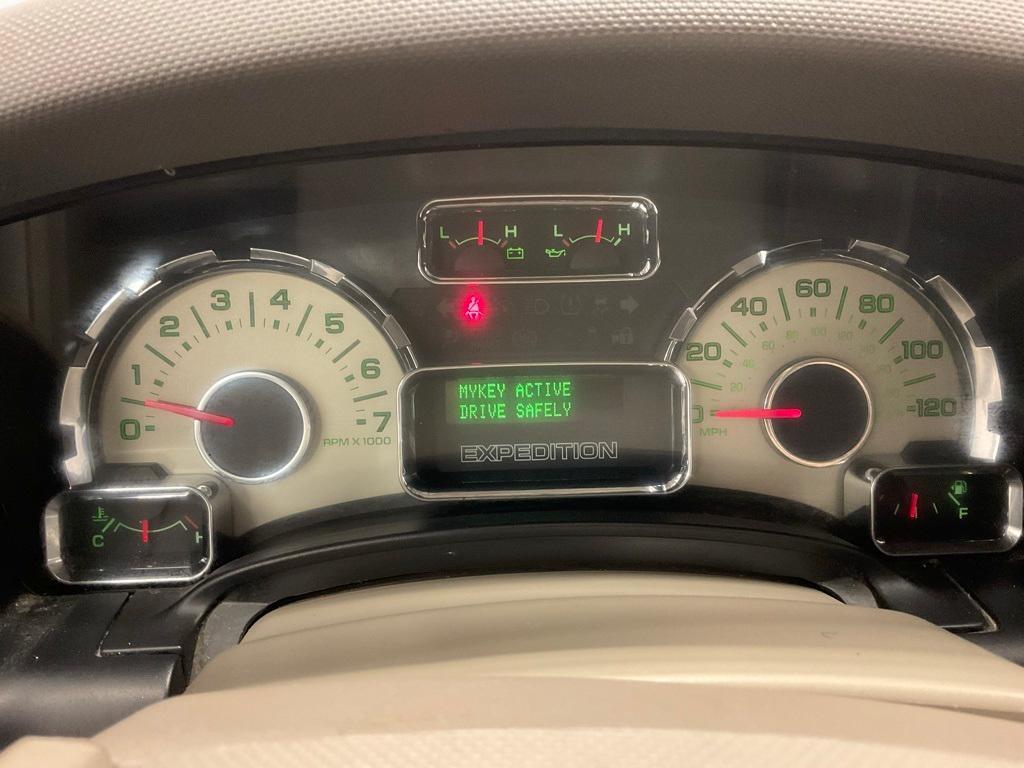 used 2013 Ford Expedition car, priced at $7,214