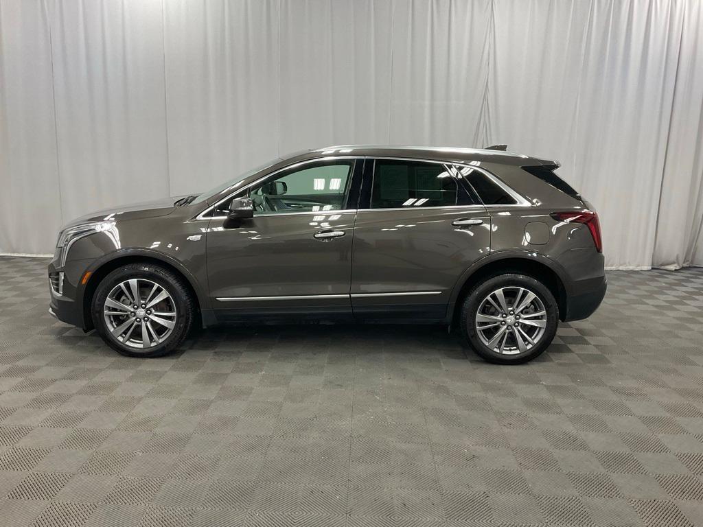 used 2020 Cadillac XT5 car, priced at $27,998