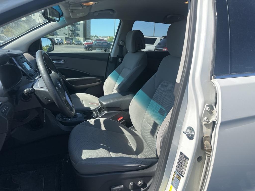used 2016 Hyundai Santa Fe car, priced at $9,998