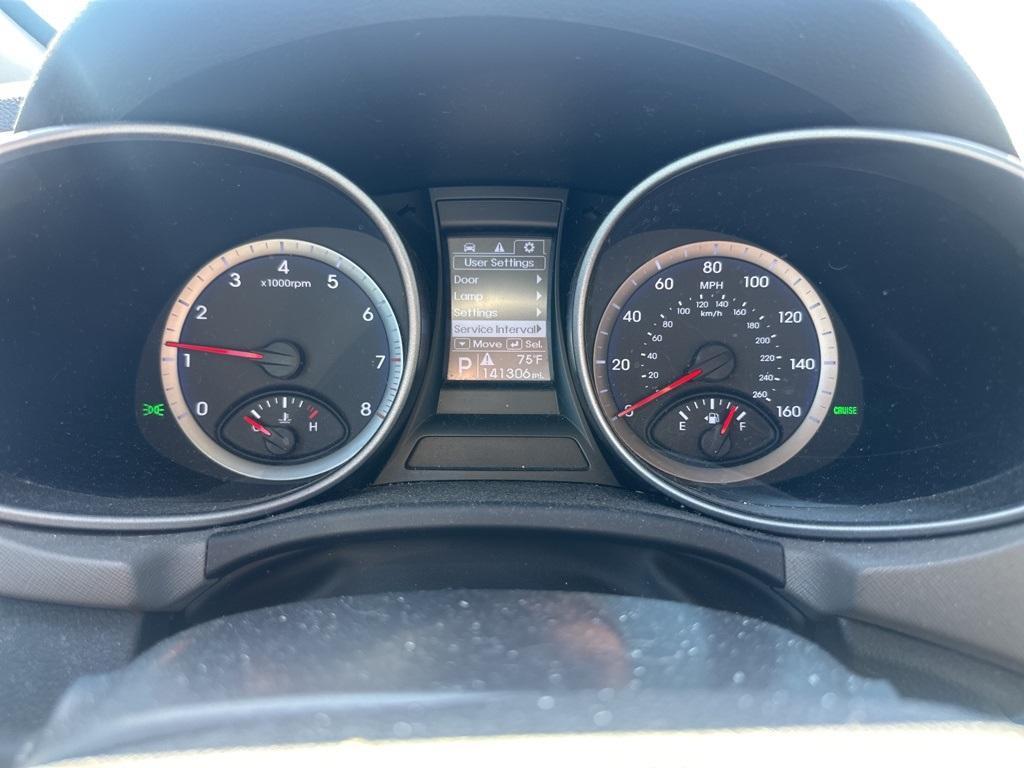 used 2016 Hyundai Santa Fe car, priced at $9,998