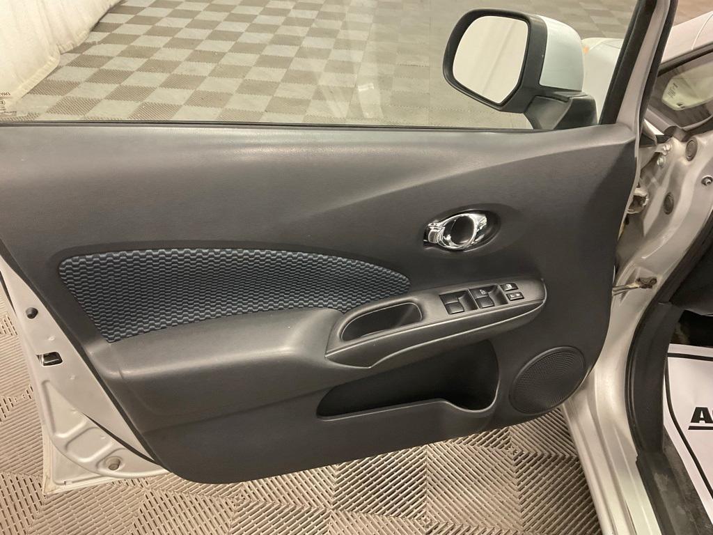 used 2014 Nissan Versa Note car, priced at $4,287
