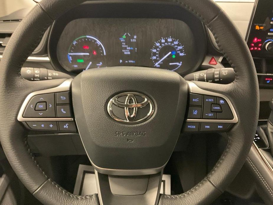 used 2021 Toyota Sienna car, priced at $40,989