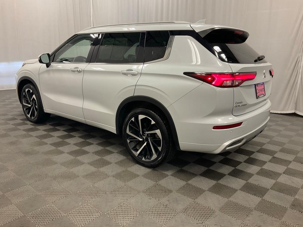 used 2022 Mitsubishi Outlander car, priced at $19,998