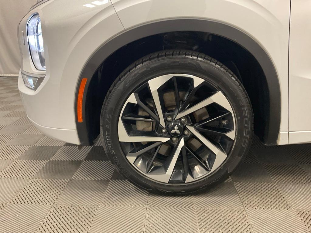 used 2022 Mitsubishi Outlander car, priced at $19,998