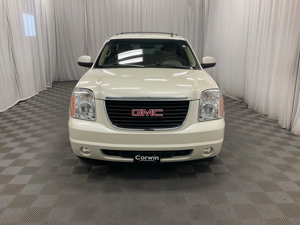 used 2014 GMC Yukon XL car, priced at $9,499