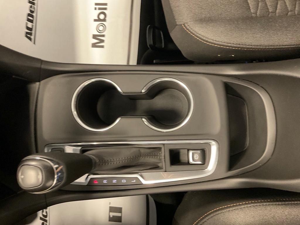 used 2020 Chevrolet Equinox car, priced at $17,383